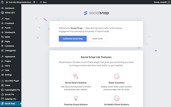 A look at the first social snap screen you're greeted with